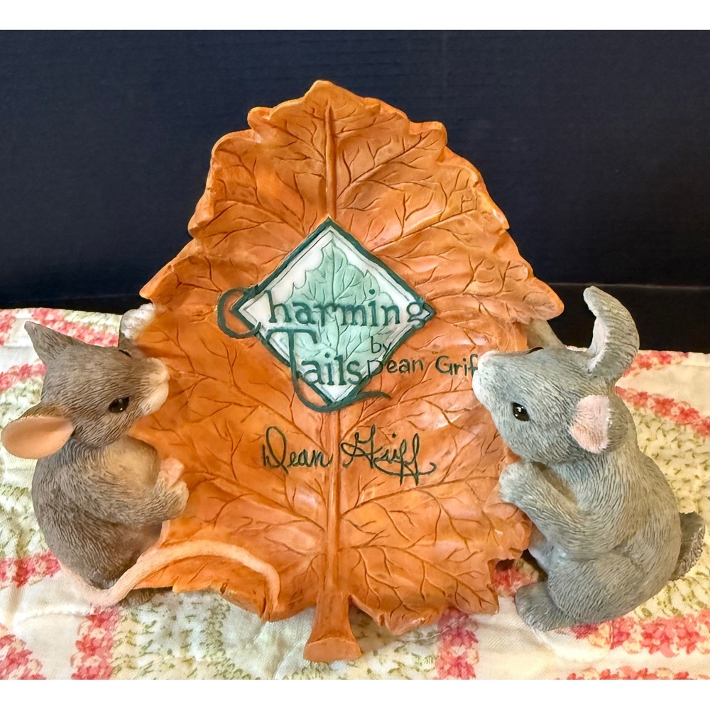 Charming Tails Fitz Floyd Figurine Display Sign Oak Fall Leaf‎ Mouse Rabbit